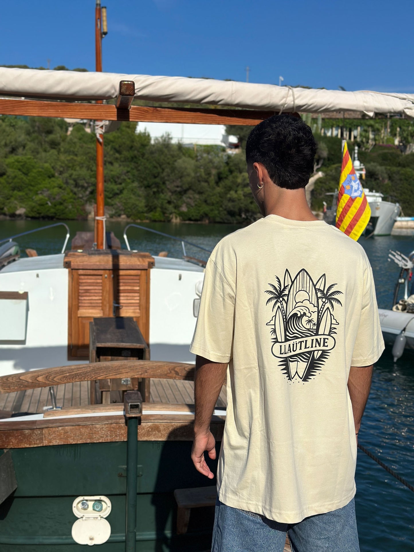 Camiseta Oversize color arena | Llaüt Line Urban | Estilo Náutico Mediterráneo