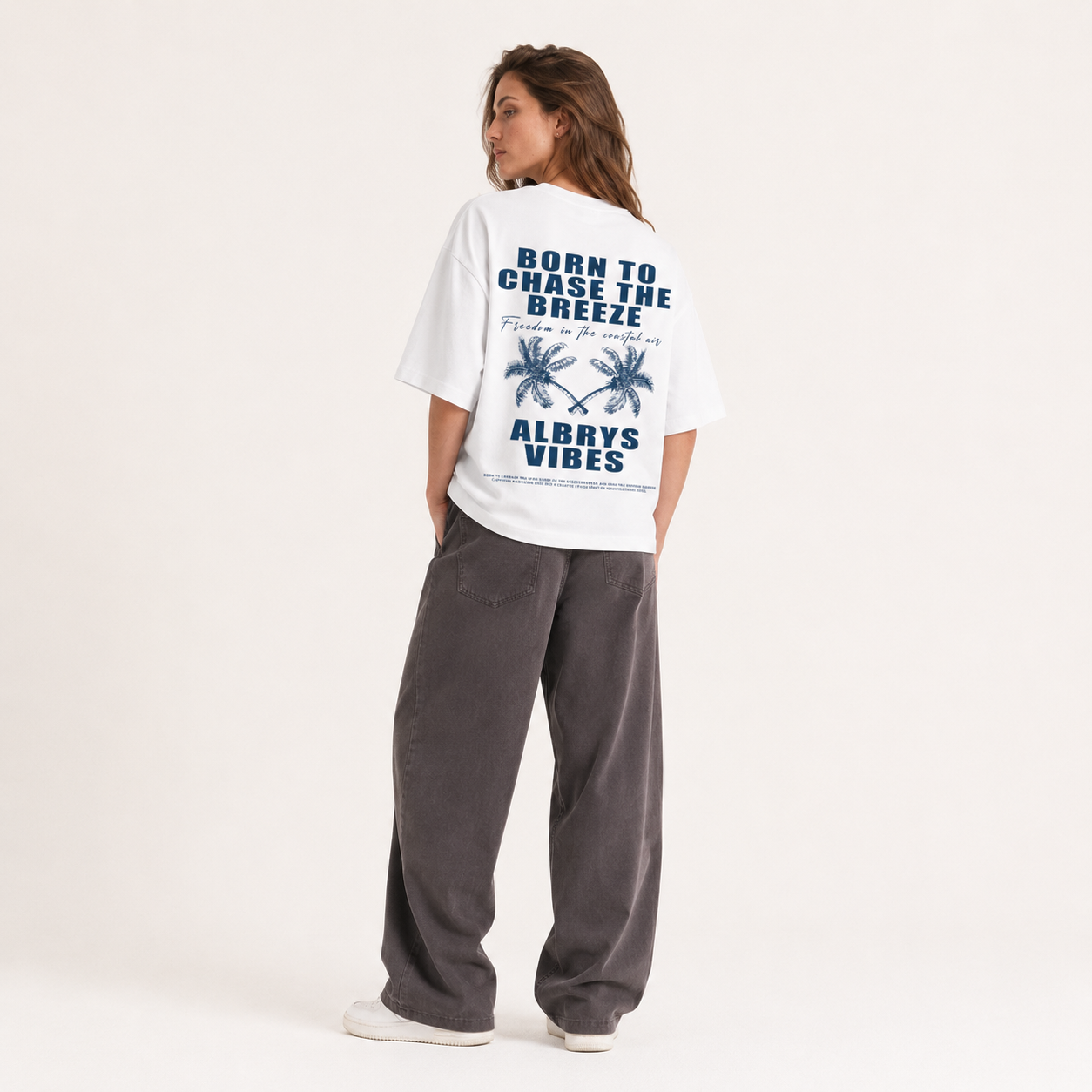 WHITE PALM TREES TEE