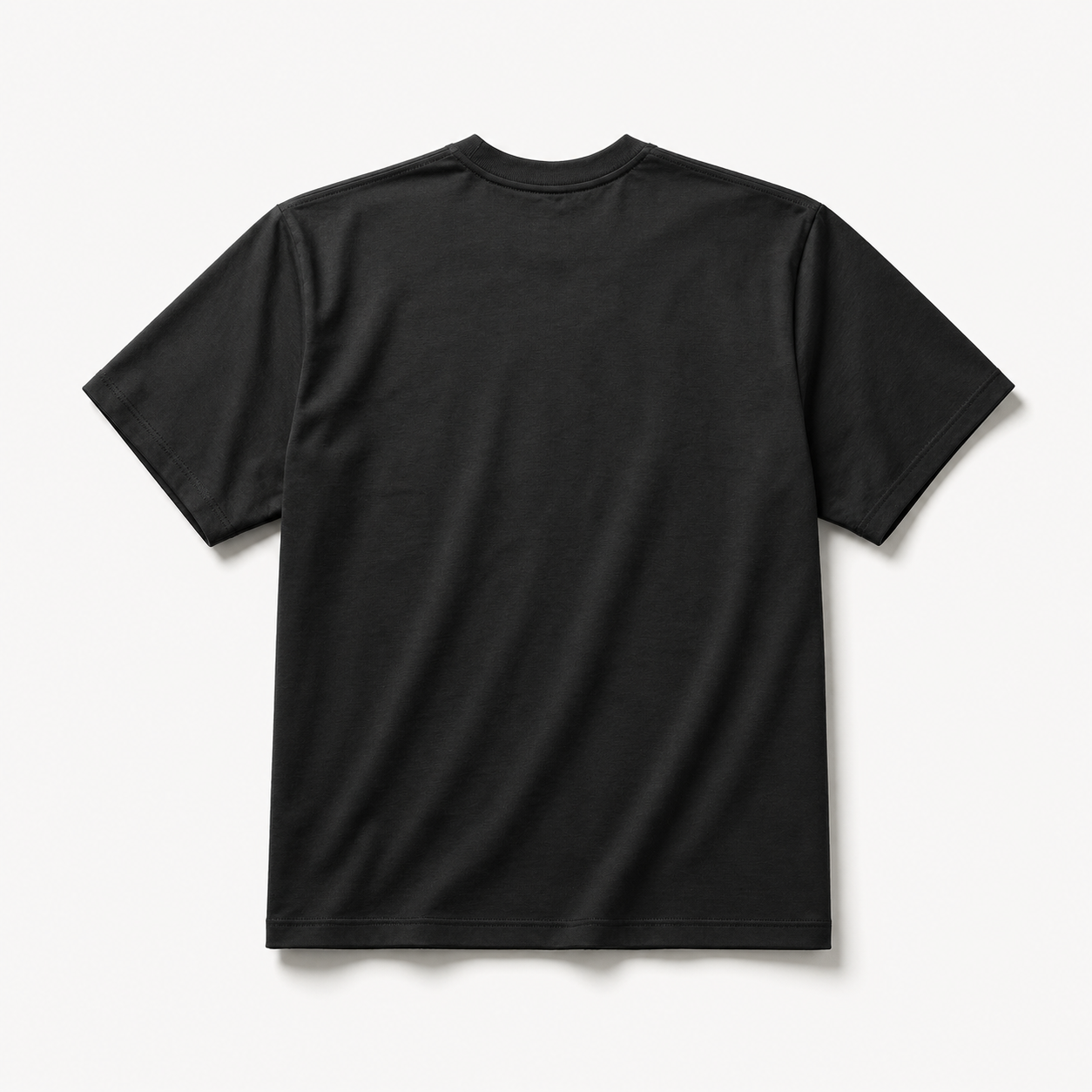 BLACK ESSENTIAL TEE